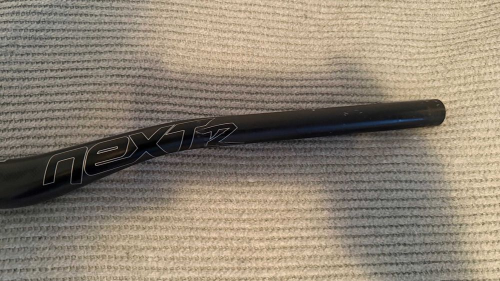 Ghidon Race Face Next R din carbon – MTB / Enduro