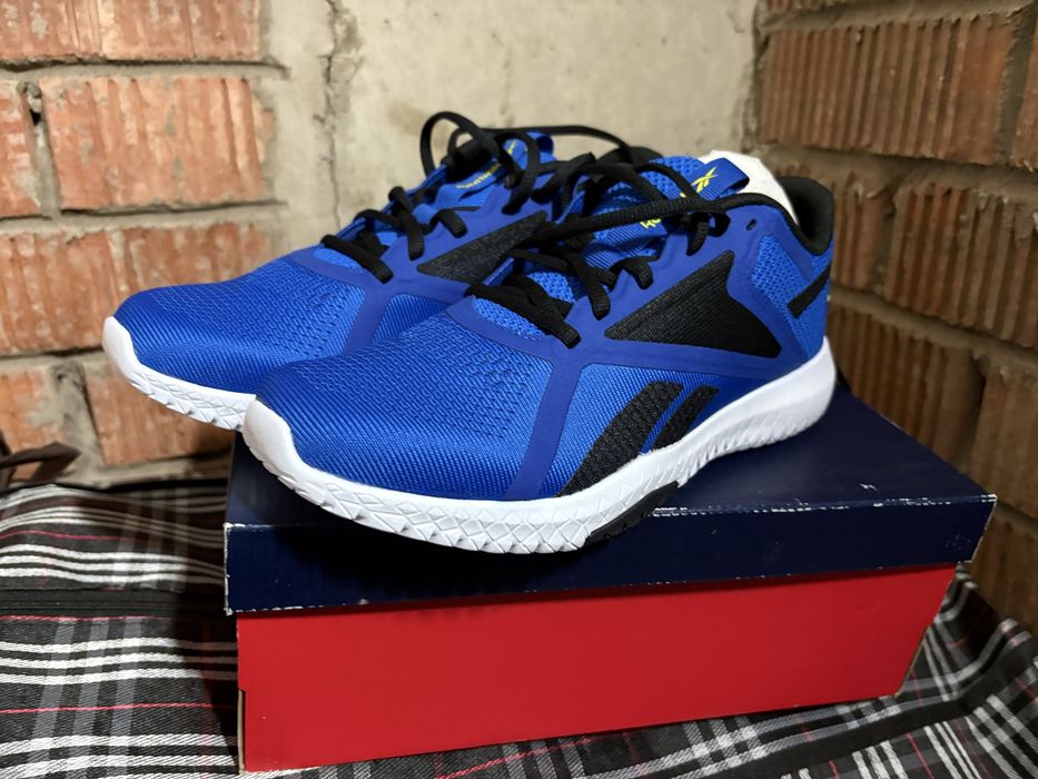 Кроссовки Adidas Nike Reebok