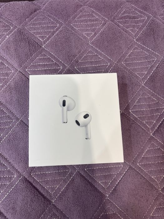 Аирподсы оригинал