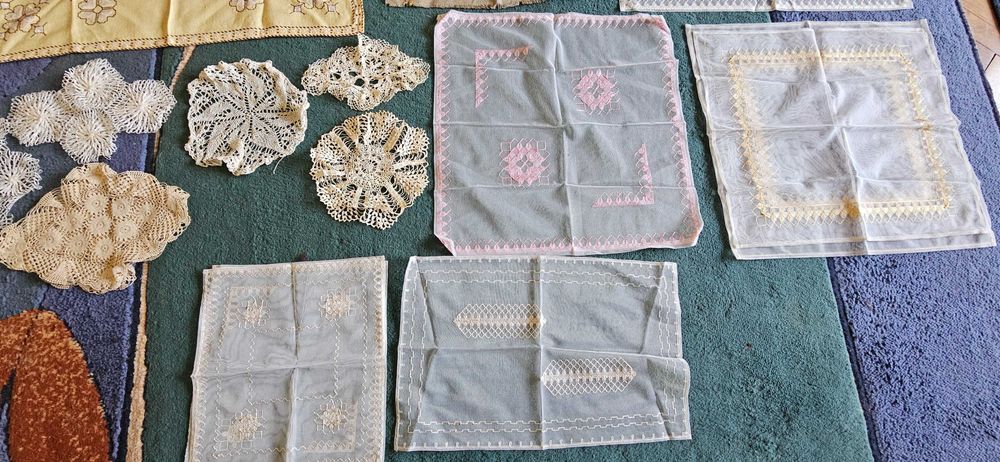 Колекция ретро покривки и каренца - големи, ръчно плетени, бродерия