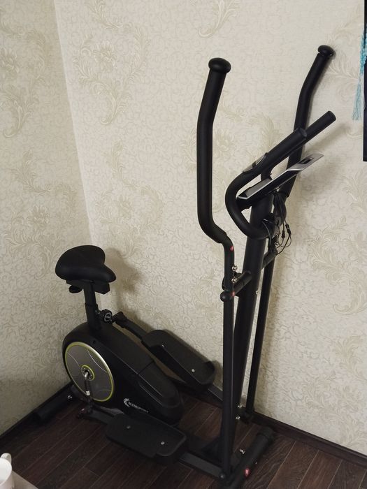 Тренажёр. Продам эллептический тренажер