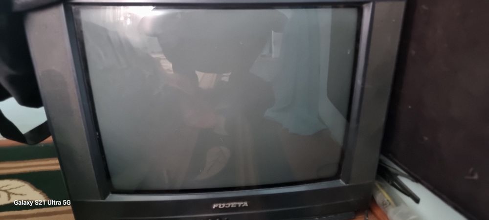 eski telvizor ishlaydi