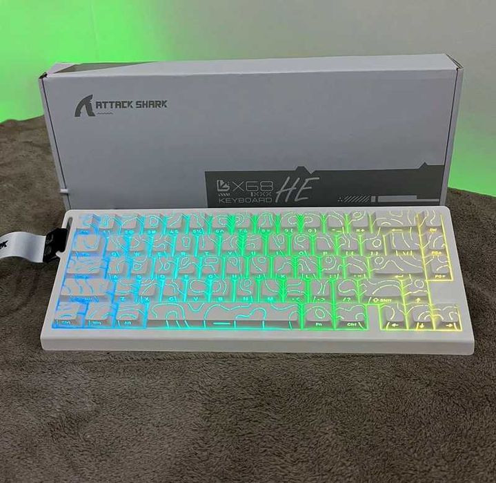 Tastatura cu Switch-uri Magnetice Attack Shark X68 HE