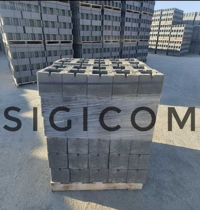 BOLTARI beton garduri /zidarie / fundatie/pentru stalpi / jardiniere