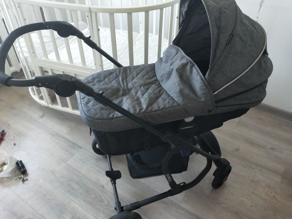 Коляска детская универсальная