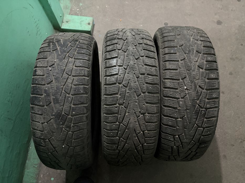 Продам колёса 215/60/16 шипы