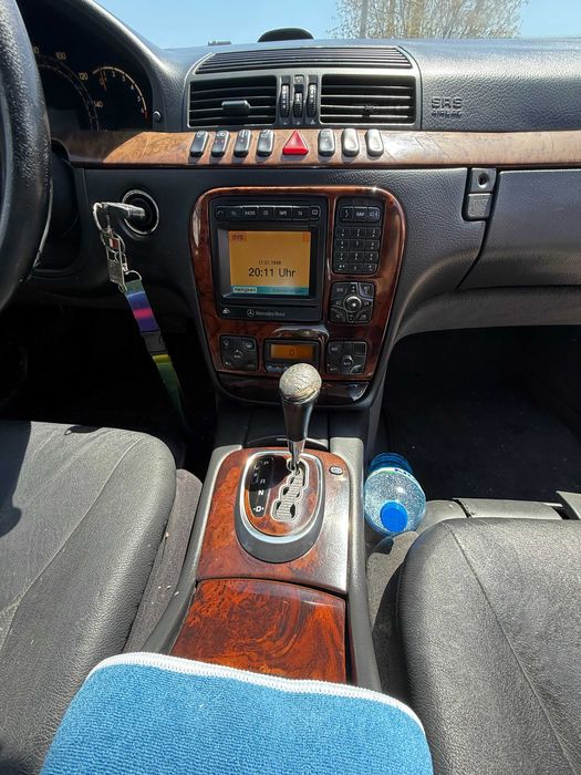 Mercedes W220 S320