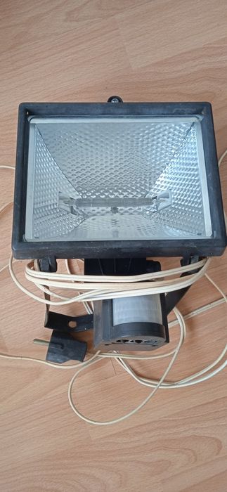 Използвана сензорна лампа