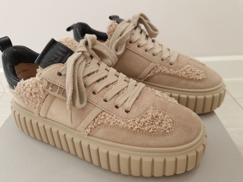 Дамски боти  Vic matie