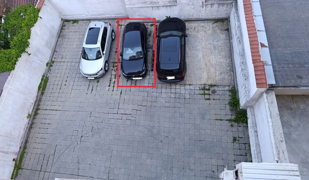 Паркомясто под наем