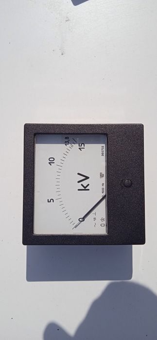 Продам приборы новые