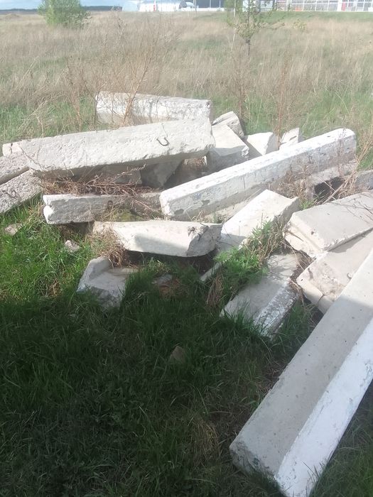 Продам пасонки    под   фундамент разные длина  цен 25 тысяч.    87476