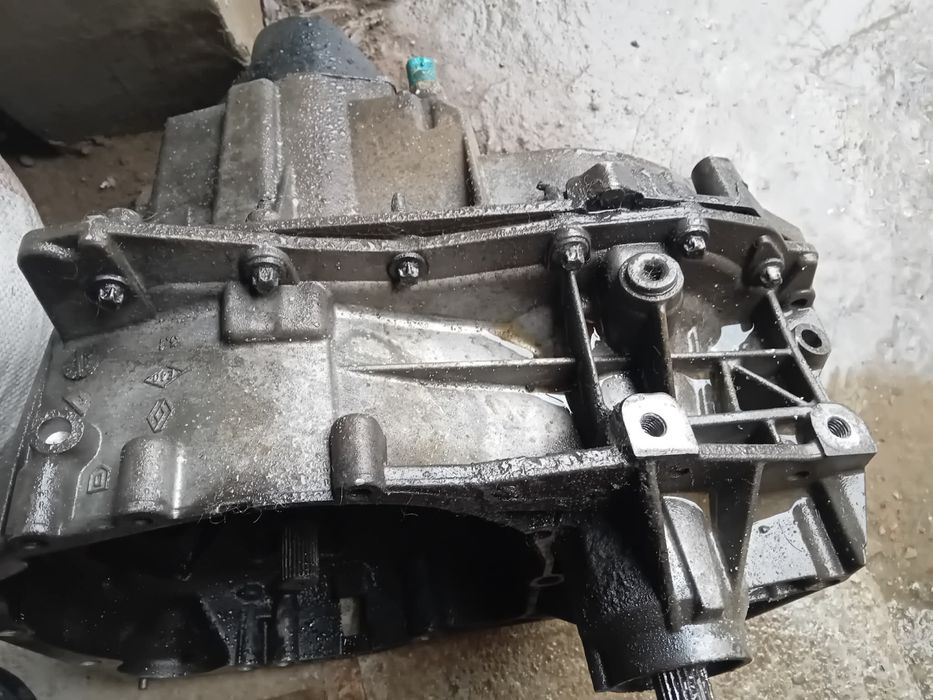 Cutie de viteze Dacia Logan 2015