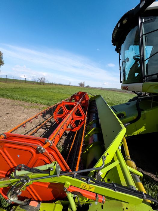 Combina CLAAS TUCANO 440 (2014)