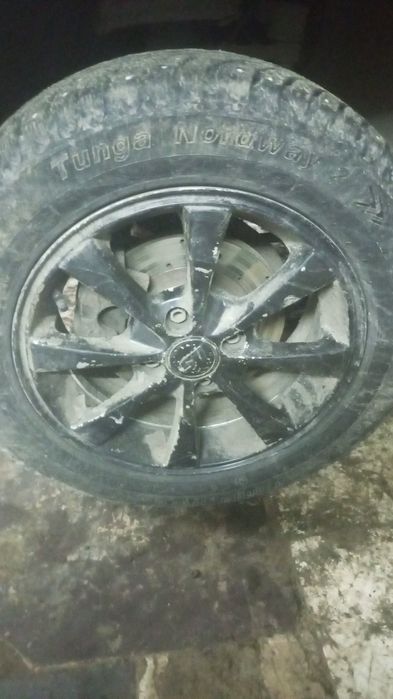 Продам титанки и балон зимние