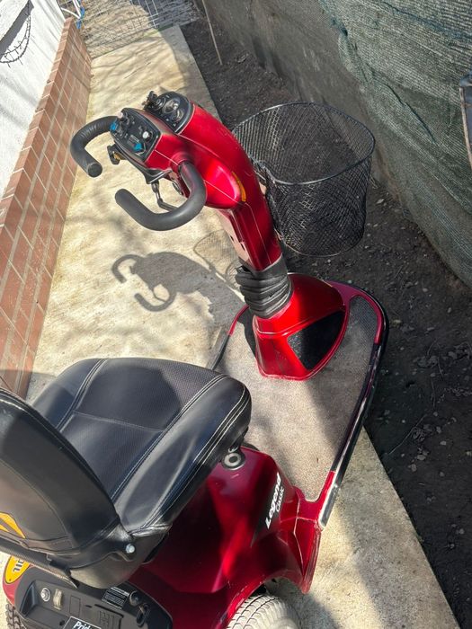 Scuter electric dizabilități Pride Legend