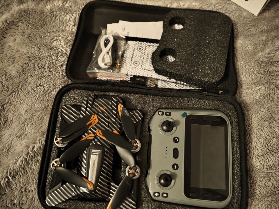 Продам дрон почти новый