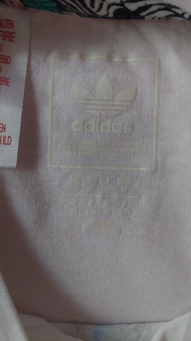 Adidas долнище и тениска