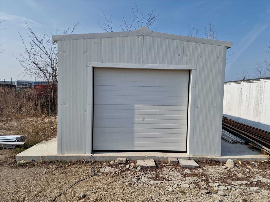 Fabricant de Garaje din structura metalica si panouri izolate