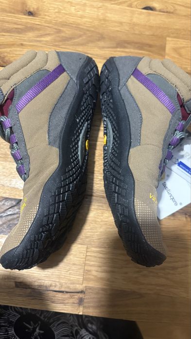 Tenesi Vibram Fivefingers noi