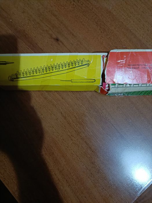 Прибор плосковязальный