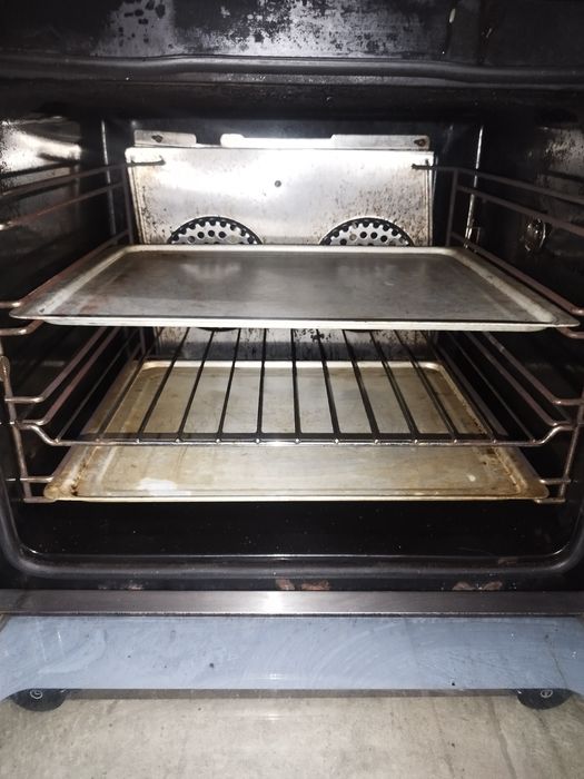 Конвектомат Bartscher за тестени изделия