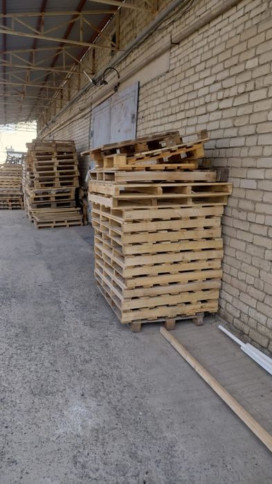 Продается б/у поддоны