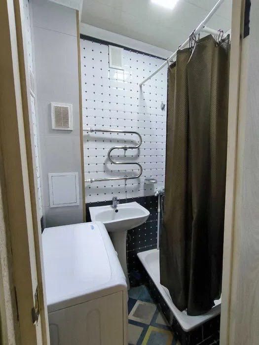 #1743

Якассарайский район
 метро Космонавтов, Цум