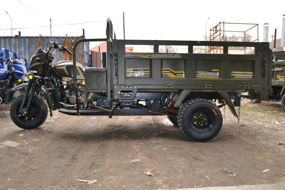 Трицикл-муравей шаруашылық көлігі