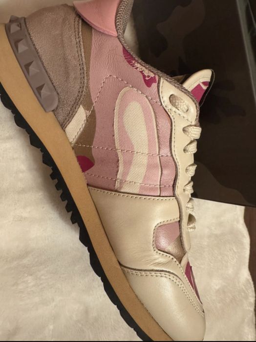 Adidasi Valentino marime 39 autentici