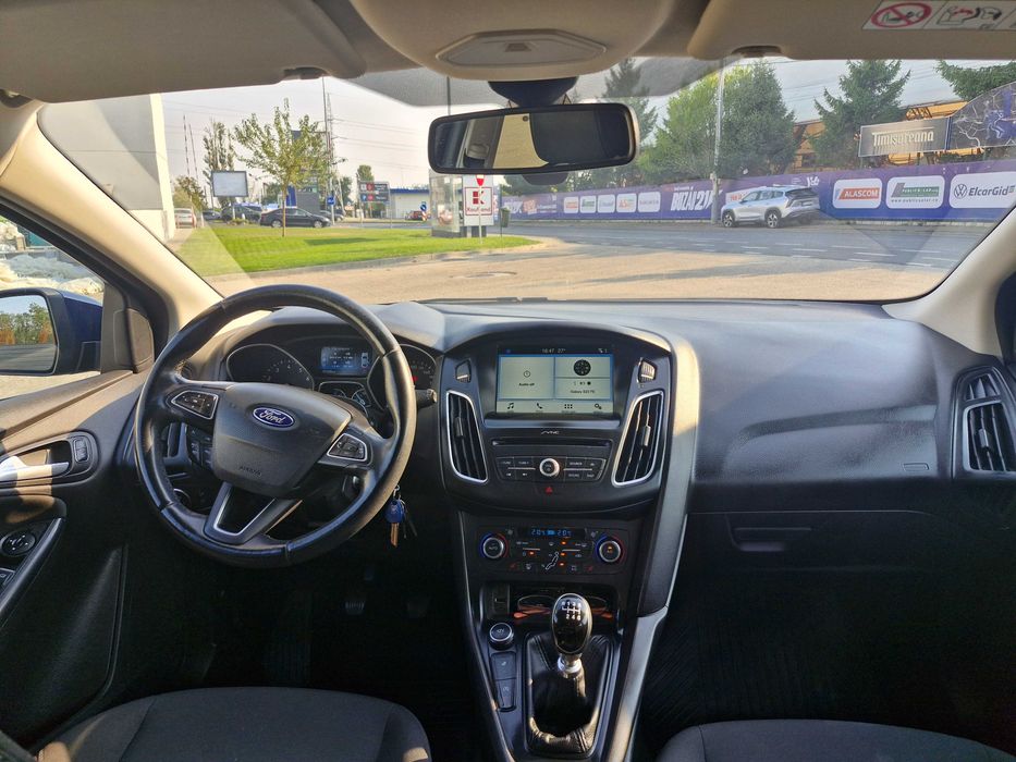 FORD Focus 2017 — imagine 5