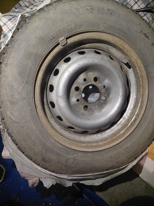 Продам 4 шт комплект колеса