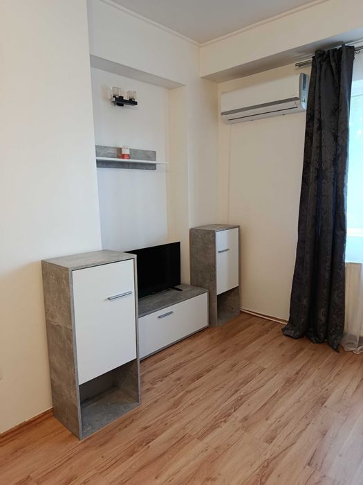 Apartament de închiriat