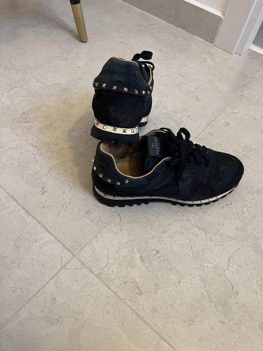 Adidasi valentino rockstud