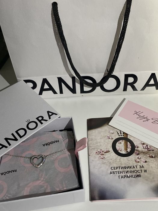 Pandora колие Обич