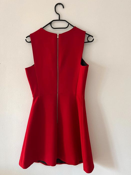 Короткое платье зара