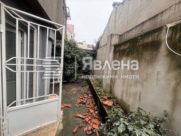 Дава се под наем Магазин в Варна, Колхозен пазар - 75 кв.м за 780 € - Снимка #8