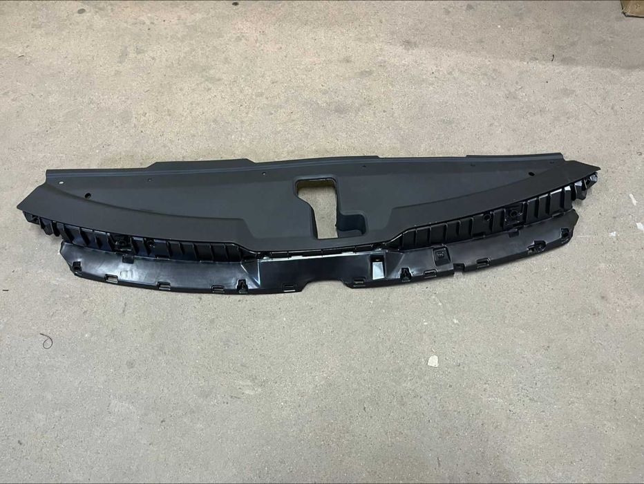 Накладка телевизора на Киа Спортейдж 2022- / Kia Sportage 2022-