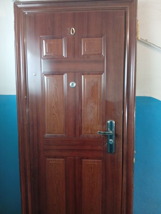 Продам завадскую дверь