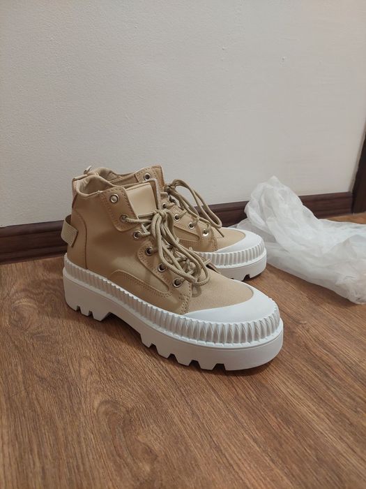 Страхотни пролетни кецове