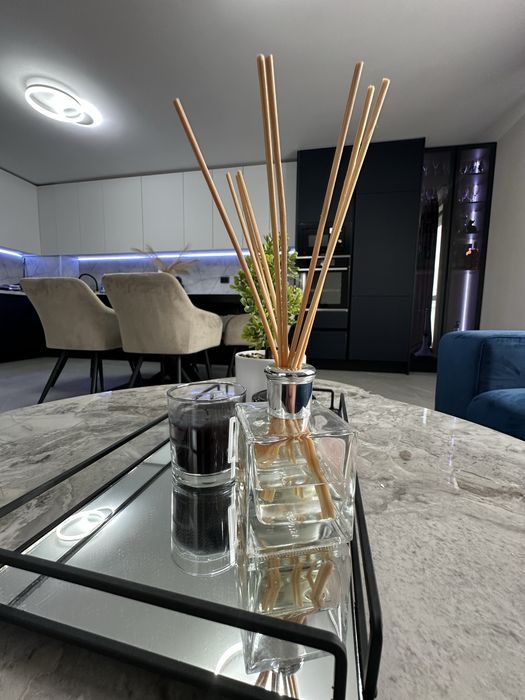 Продава се Тристаен апартамент в Казанлък - 98 кв.м за 1990 €/кв.м - Снимка #12