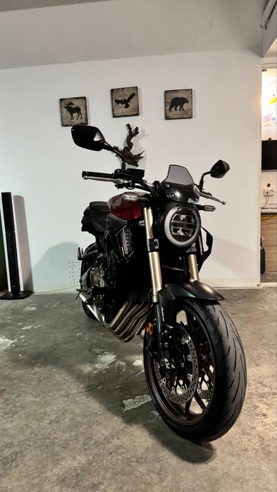 Honda cb650r 2021