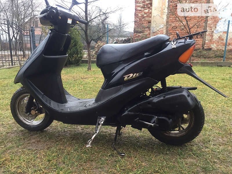 Мопед Honda dio 35