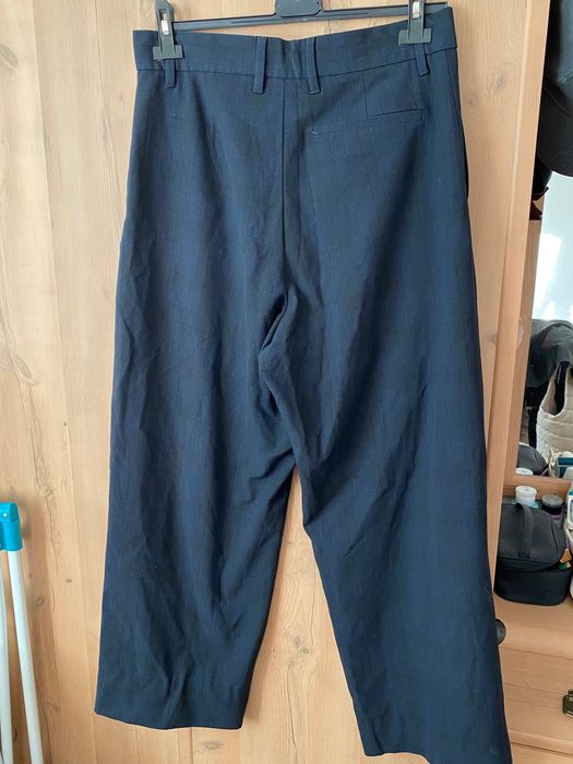 Zara кожена пола и 2 панталона.