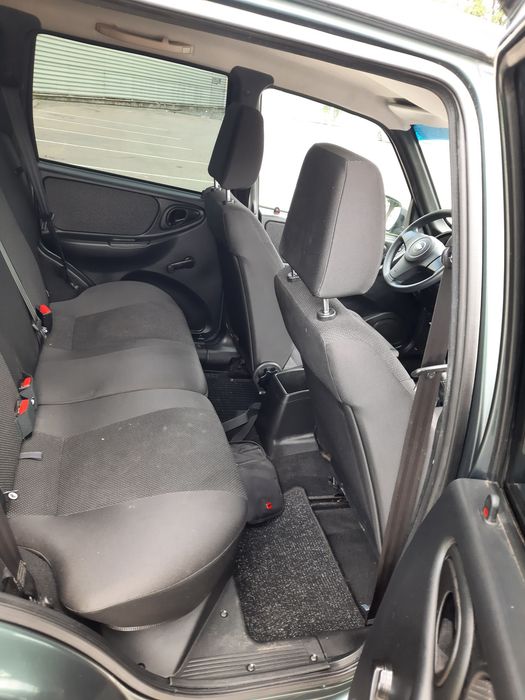 Lada Niva  1.7 4x4 37 mii km clasa Duster, Vitara
