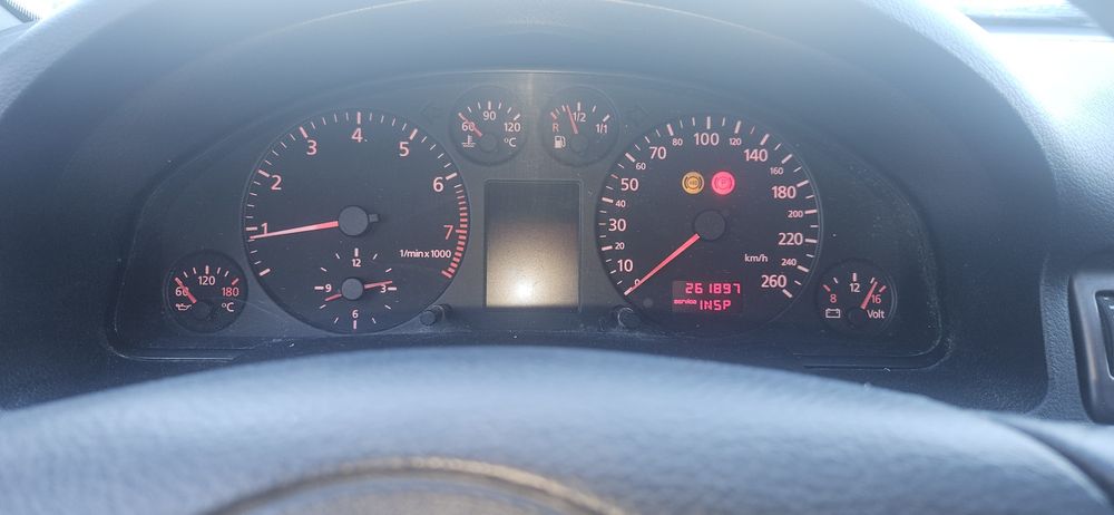 Vand Audi quatro A6 C5 2.4 benzina