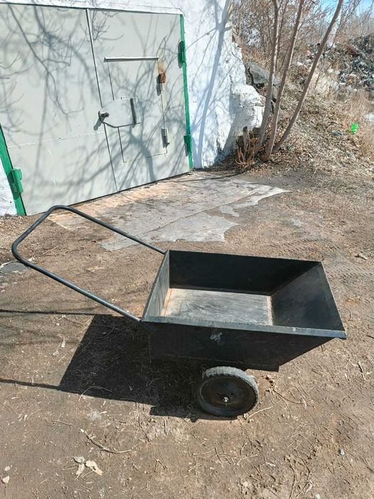 Продаю тележку стальную