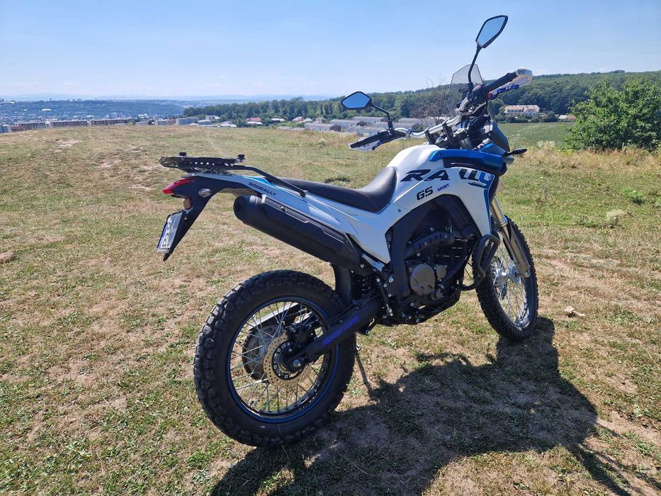 Voge 300 Rally similar Honda CRF 300 Rally