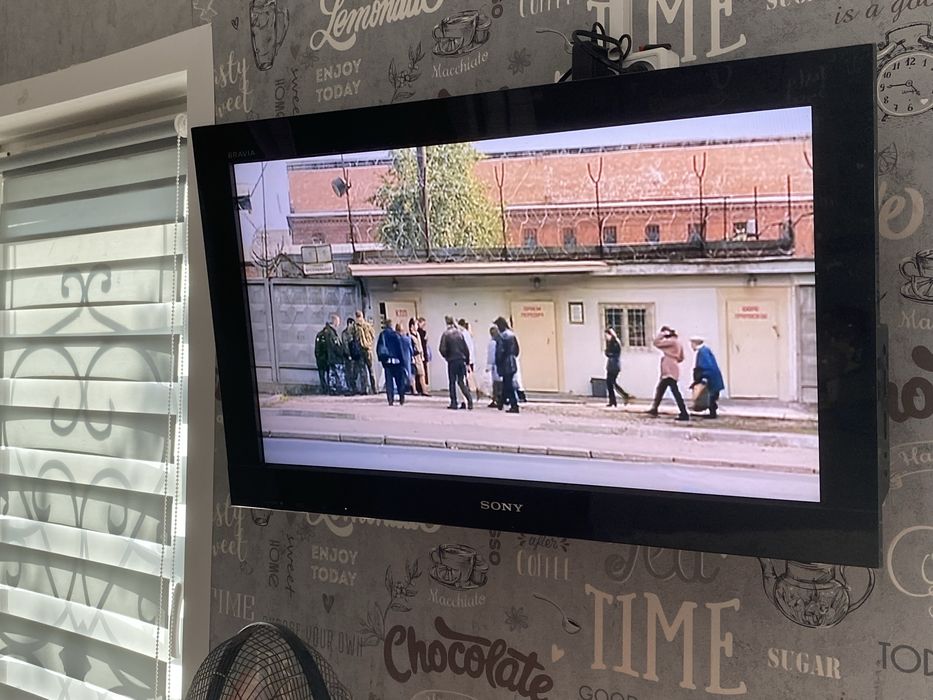 Продам ЖК-телевизор Sony BRAVIA