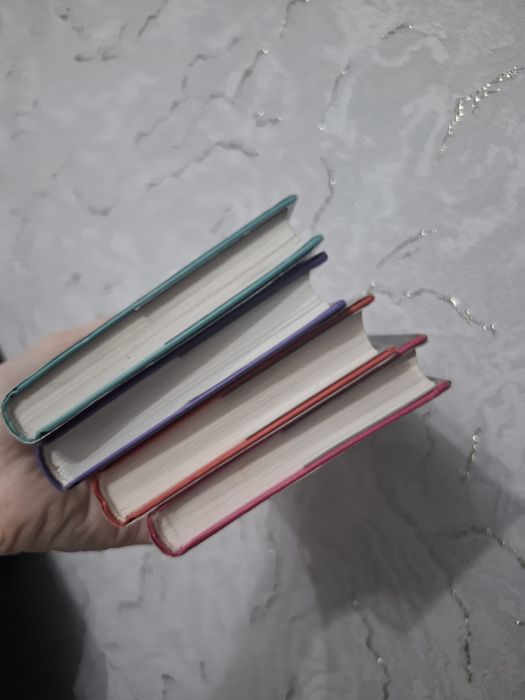 Книги Монстр хай Monster High